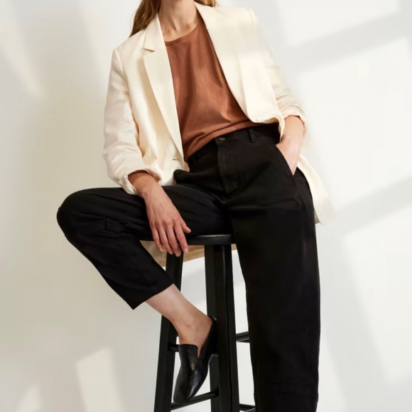 [ ❌ SOLD ] Everlane Black Utility Barrel Pants - Regular (0) - Picture 2 of 12